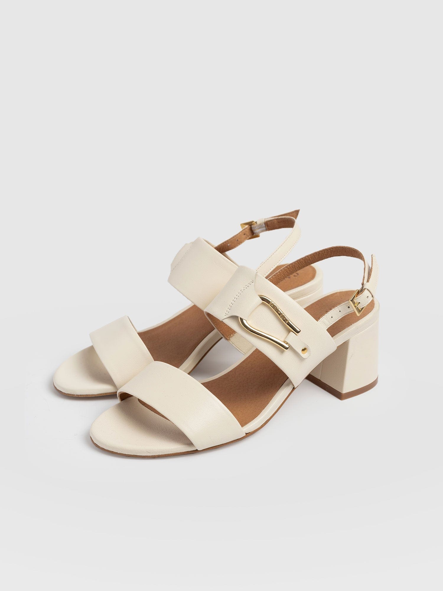 Maida Block Heeled Mules - Cream - Women's Shoes | Saint + Sofia® EU